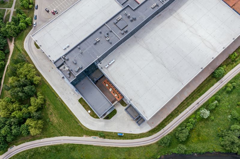 Best Industrial Roofing Contractors in Barrington, IL
